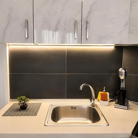 Valaoritou Luxury Jacuzzi By Dimcol 3 Appartement *